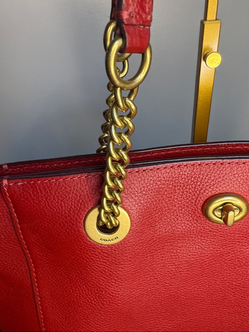 Coach Red Leather Tote with Gold Chain Handles Turnlock - Picture 2 of 12